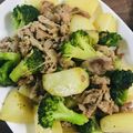 Mau☆cafe's cooksnap of when they made じゃがいもとブロッコリーの鶏肉炒め.