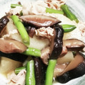 まぶたん's cooksnap of when they made 大根と干し椎茸の煮物.