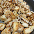 こじるり's cooksnap of when they made 鶏ひき肉と里芋と蓮根の甘醤油炒め.