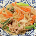 クックM6DK2O☆'s cooksnap of when they made 豚こまとピーマンもやしの甘辛炒め♪.