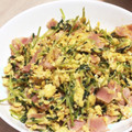 パグカップ's cooksnap of when they made 豆苗と厚切りベーコンの卵とじ炒め☆.