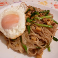 rie-tin's cooksnap of when they made 超簡単☆とろけるチーズ卵焼きそば♪.