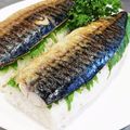 クックUR9L2V☆'s cooksnap of when they made 簡単の絶品な居酒屋味の焼き鯖寿司.
