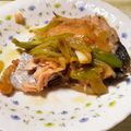 クックDFQUT0☆'s cooksnap of when they made 虹鱒の玉ねぎバターニンニク醤油ソテーがけ.