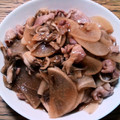 ポニーリボン's cooksnap of when they made 大根と豚こま肉と舞茸の生姜炒め.