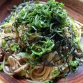 ayusari's cooksnap of when they made ☆キノコのにんにくきいた和風大葉パスタ☆.