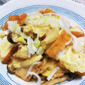 のり子のおかず♪'s cooksnap of when they made 厚揚げとしめじの煮物～親子丼の味★卵とじ.