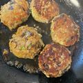 ピーナッツ子♪'s cooksnap of when they made キクラゲとエノキのつくね.