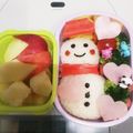 kuriyumi's cooksnap of when they made キャラ弁☆ 雪だるま弁当.