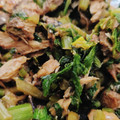 shelly616's cooksnap of when they made 人参の葉とサバの味噌煮缶で箸休め。.