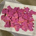 まいぢ☆'s cooksnap of when they made 芋掘りの芋を使って『紫イモクッキー』.