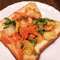 こずっぺ's cooksnap of when they made 簡単‼︎子どもも作れるキムチトースト.