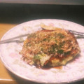 ゆかゆんまま's cooksnap of when they made 残り物のたこ焼き粉と材料でお好み焼き♪.