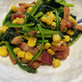 クック茶々茶's cooksnap of when they made ほうれん草とコーンのバター醤油炒め.