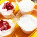 そう若くはない若い衆's cooksnap of when they made 余った泡立て済生クリームとイチゴのムース.