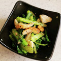 どらクック♪'s cooksnap of when they made 副菜の定番☆小松菜とちくわのごま和え.
