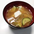 シビシビさん's cooksnap of when they made ズッキーニと新玉葱で作る初夏のお味噌汁.