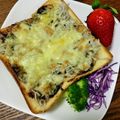 ☆さぶ☆☆'s cooksnap of when they made ＊新感覚！海苔しらすチーズトースト＊.