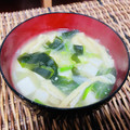 料理男子部's cooksnap of when they made 長ネギとわかめと豆腐と揚げのみそ汁.