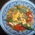 Lemon0790's cooksnap of when they made オクラと豚肉、トマトの甘酢卵炒め.