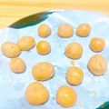 プー♡'s cooksnap of when they made レンジ1分半♥スノーボールきな粉クッキー.