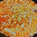 MUJIRUSI☆'s cooksnap of when they made 鍋の素なし♪簡単キムチ鍋.