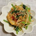 ＊＊めろん＊＊'s cooksnap of when they made 大人副菜☆春菊ともやしのキムチ和え♪.