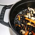 ハチ君の飼い主's cooksnap of when they made 投入するだけ！ひじきの煮物（STAUB）.