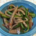 tikariri's cooksnap of when they made 簡単！ピーマンとこんにゃくのピリ辛炒め.