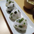 よちりん's cooksnap of when they made しらす・ゴマ・ワカメおにぎり.