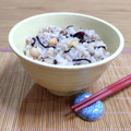 Yukiまむ's cooksnap of when they made 蒸し豆と塩昆布のごはん.