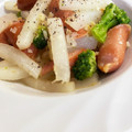 ♡こもれび♡'s cooksnap of when they made 大根とウインナーの炒め物.