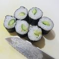 tamago大好き's cooksnap of when they made 巻き寿司をらくらく綺麗に切る方法.