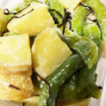 67luna's cooksnap of when they made 新じゃがと絹さやの塩昆布マヨ炒め.