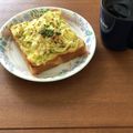 Etsu☆ko's cooksnap of when they made わさび香るキャベツ胡麻和えチーズトースト.