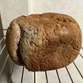 レイ・ヨシコ's cooksnap of when they made 黒豆リメイク☆HB早焼きで黒豆食パン.
