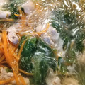 akiko's cooksnap of when they made 簡単！レタスと豚のしょうが鍋.