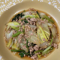 Kirin♬'s cooksnap of when they made 小松菜と白菜と鶏挽き肉の炒めもの.