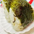U☆kaoru's cooksnap of when they made しらす（じゃこ）と昆布の二刀流おにぎり.