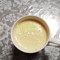 ひトみ's cooksnap of when they made 豆乳みかんバナナのスムージー.