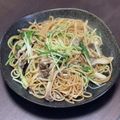 Nilmini's cooksnap of when they made 舞茸と水菜のパスタ.
