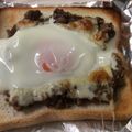 ベティ３'s cooksnap of when they made とろ〜りチーズのガパオトースト.