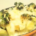 イエローバード's cooksnap of when they made ブロッコリーとポテトのガリバタチーズ焼き.
