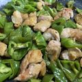 お塩と砂糖's cooksnap of when they made 鶏肉とピーマンの黄金炒め.
