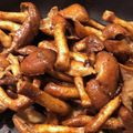 クッキングみー's cooksnap of when they made 大きいなめこ♪そのまんまバター炒め.