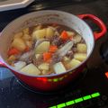 あずきのキッチン's cooksnap of when they made ルクルーゼで超簡単 肉じゃが.