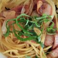 ちびっことんとん's cooksnap of when they made ソーセージとしめじの和風パスタ.
