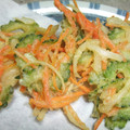 ☆SHuge's cooksnap of when they made ゴーヤと人参のかき揚げ.