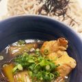 緑の人魚's cooksnap of when they made 年越しに「鶏ももで鴨南蛮風そば」.