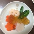 ai_卵料理だいすき's cooksnap of when they made 簡単お正月！海老と野菜のジュレのせ.